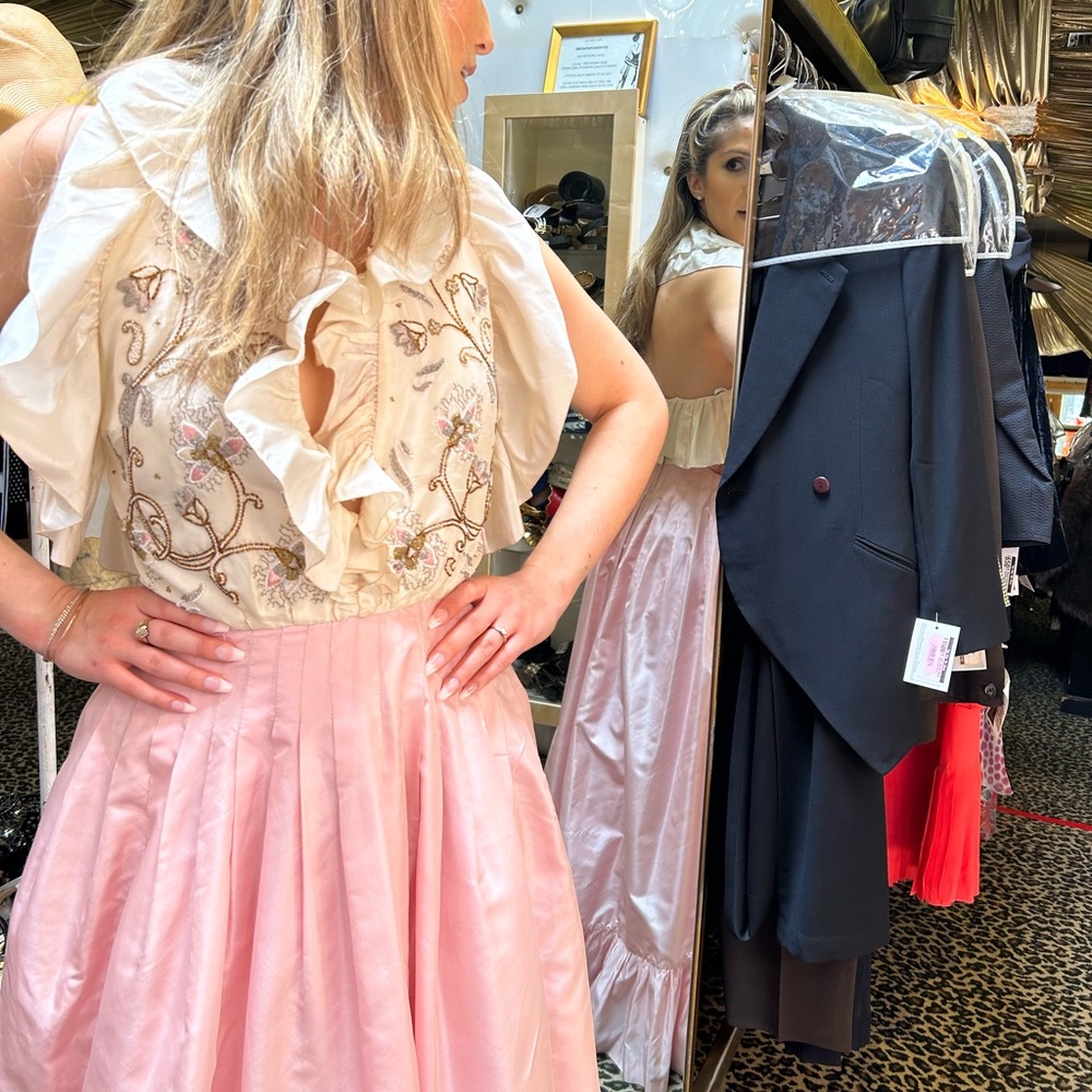 Meet your Posher, Sabrina